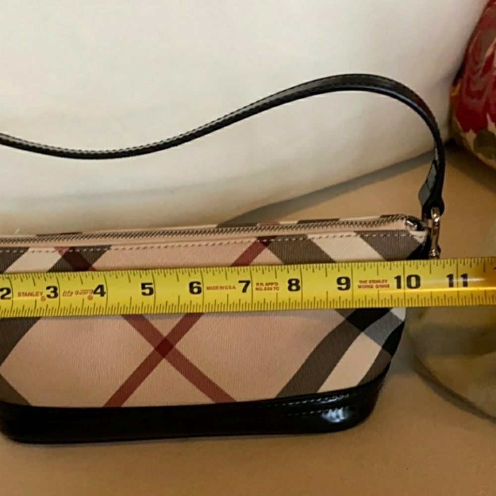 Burberry Lipstick bag